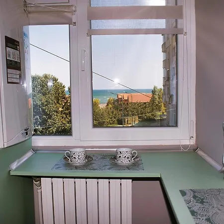 Apartment Sunrise By The Sea Constanta